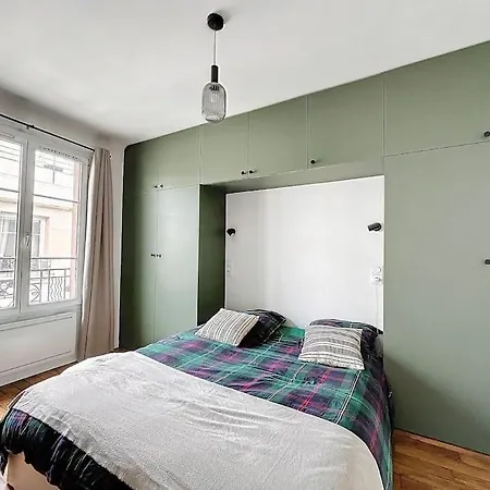 Avec Rooftop Apartmán Puteaux